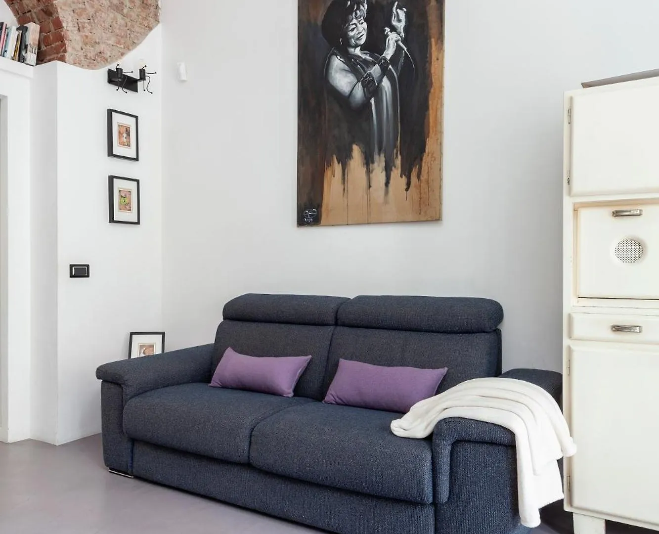 Stylish Industrial Flat Apartment Milan