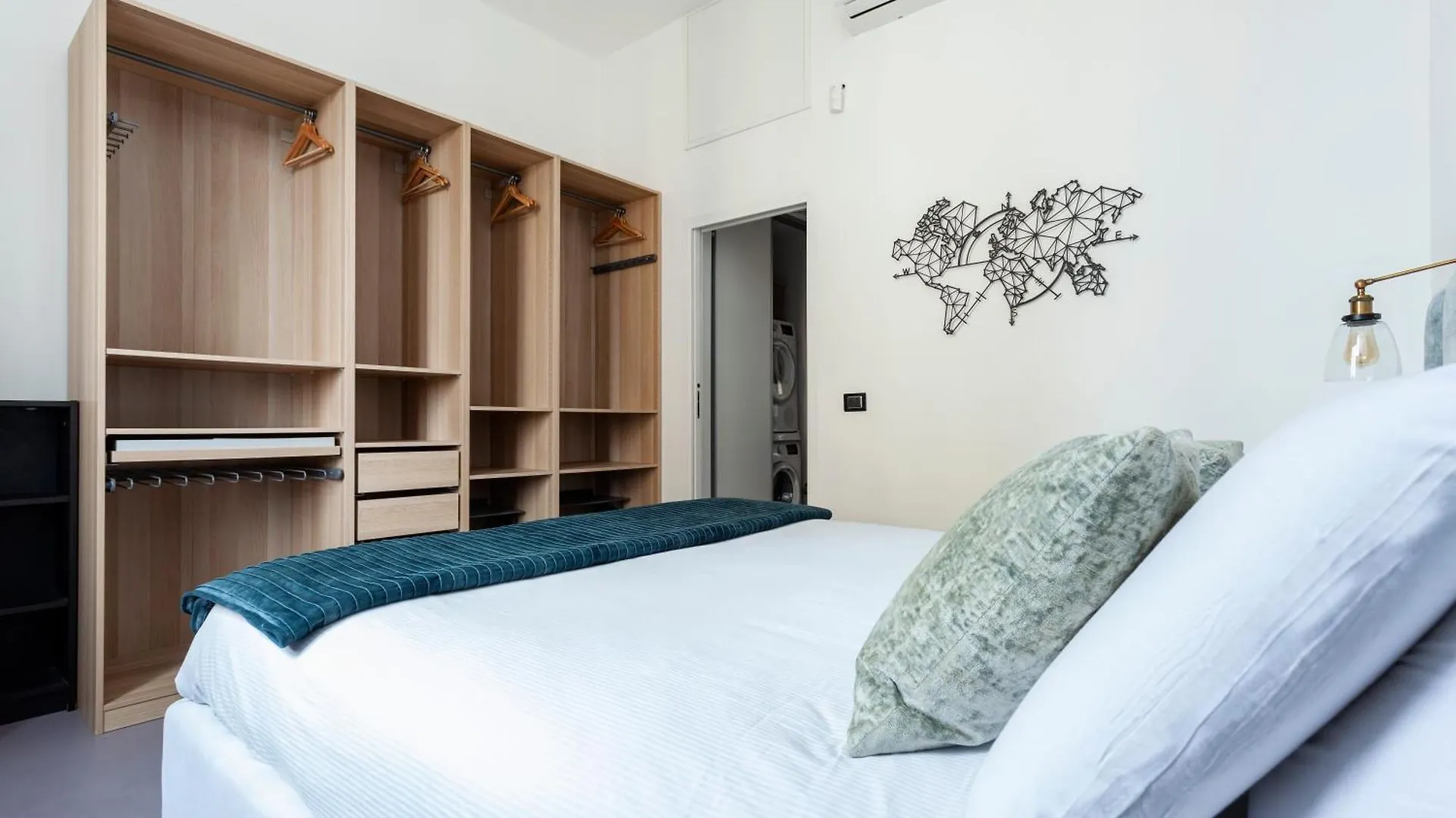 Stylish Industrial Flat Apartment Milan