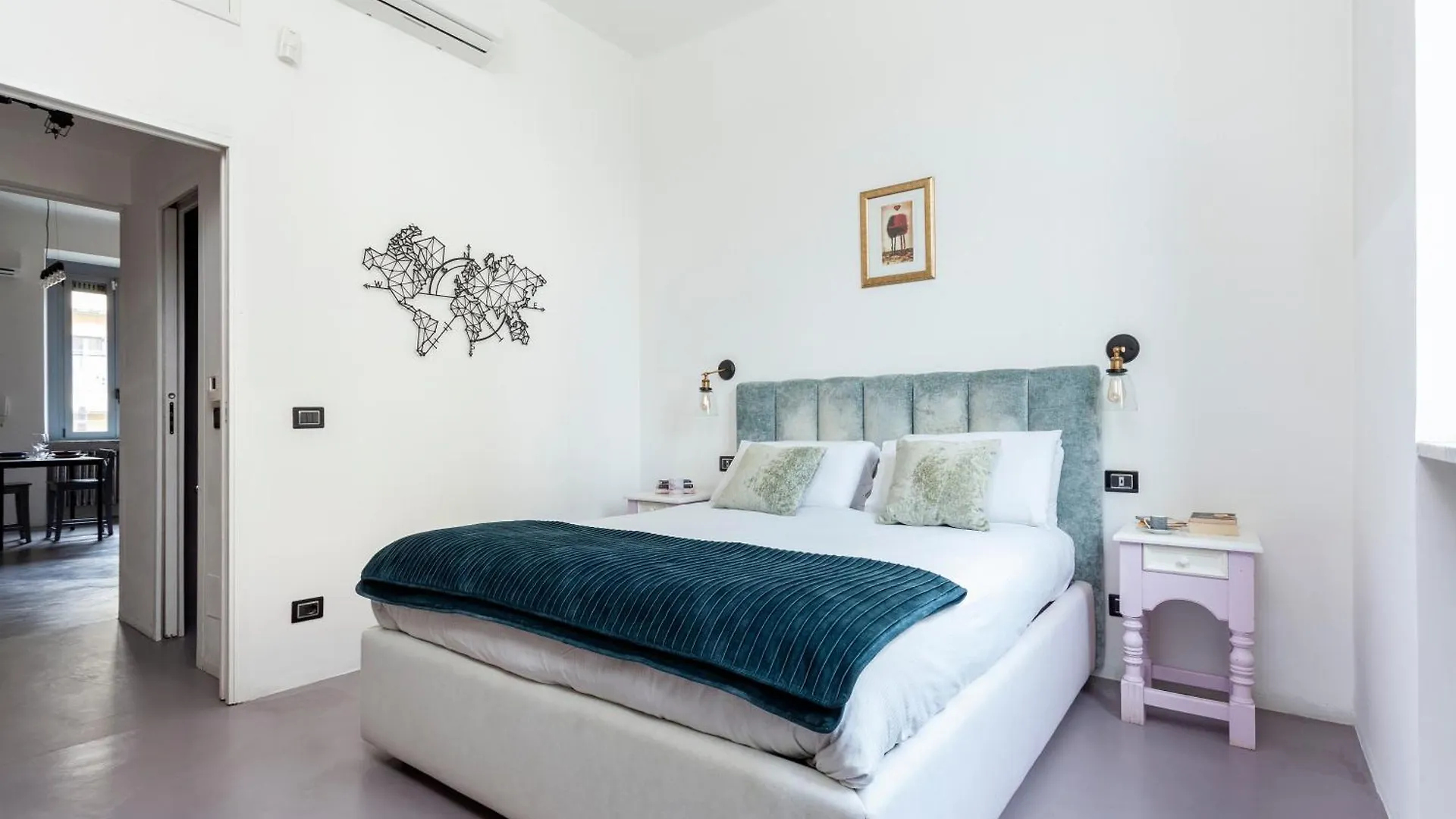 Stylish Industrial Flat Apartment Milan Italy
