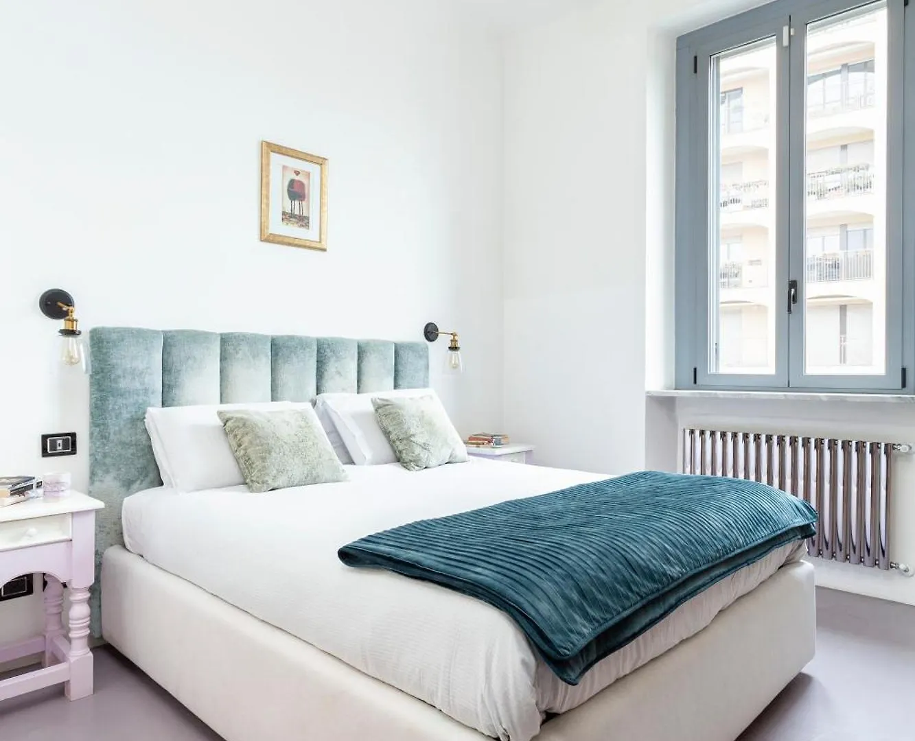 Stylish Industrial Flat Apartment Milan Italy